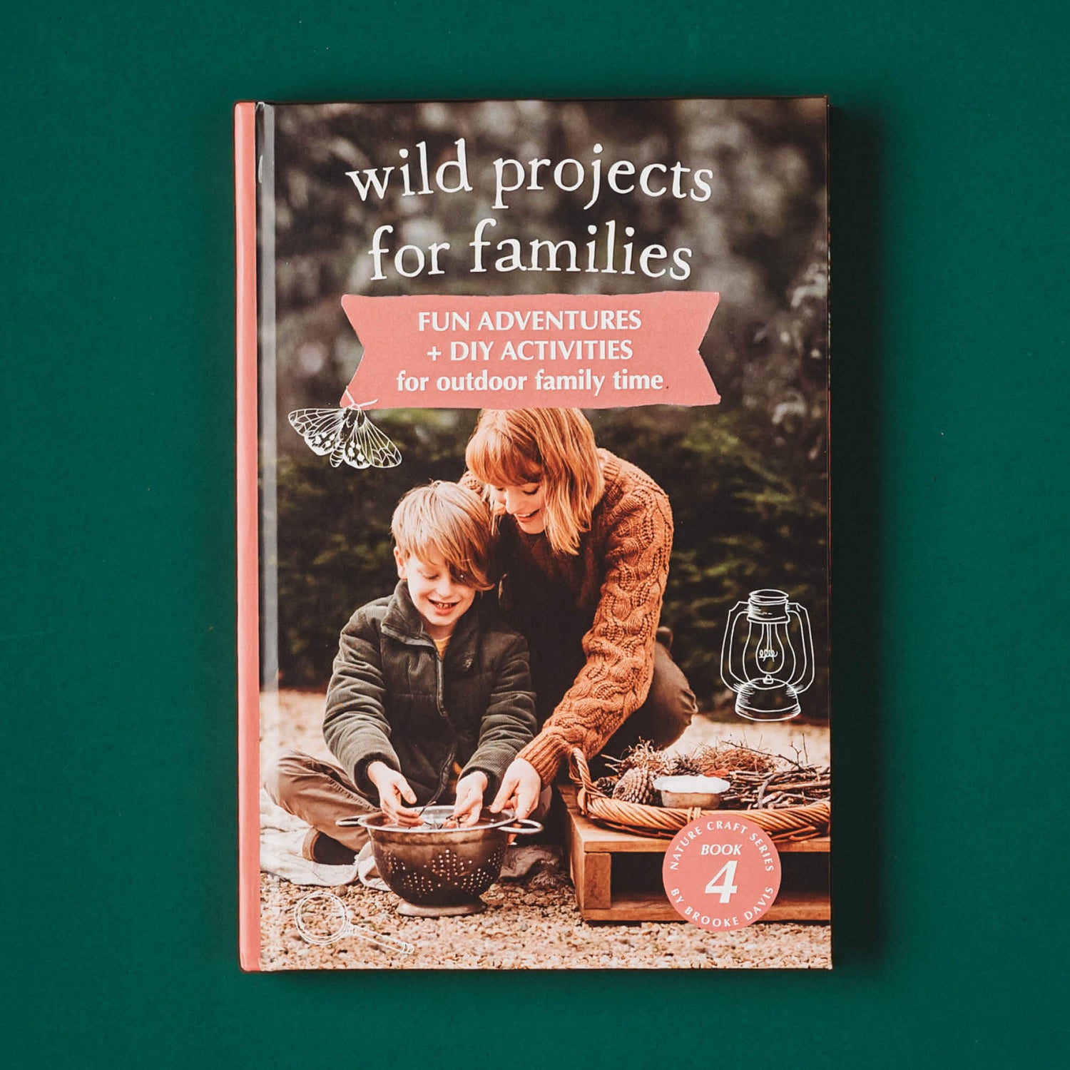Wild Projects for Families book has fun adventures and DIY activities for family outdoor time, is made in Australia by Your Wild Books.